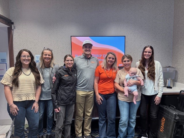 Equine Specialists technical
training session in Tennessee